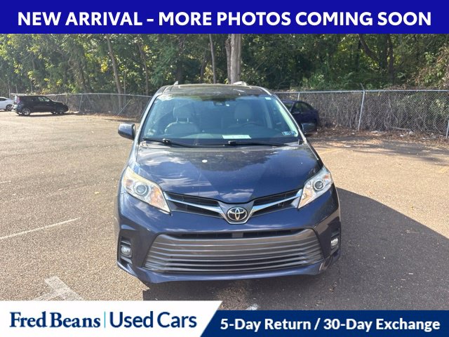 Used 2020 Toyota Sienna XLE Minivan/Van