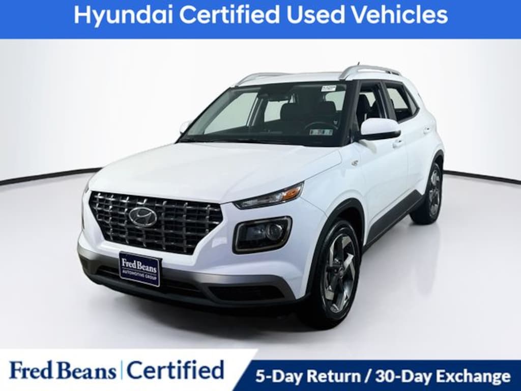 Used 2023 Hyundai Venue SEL SUV