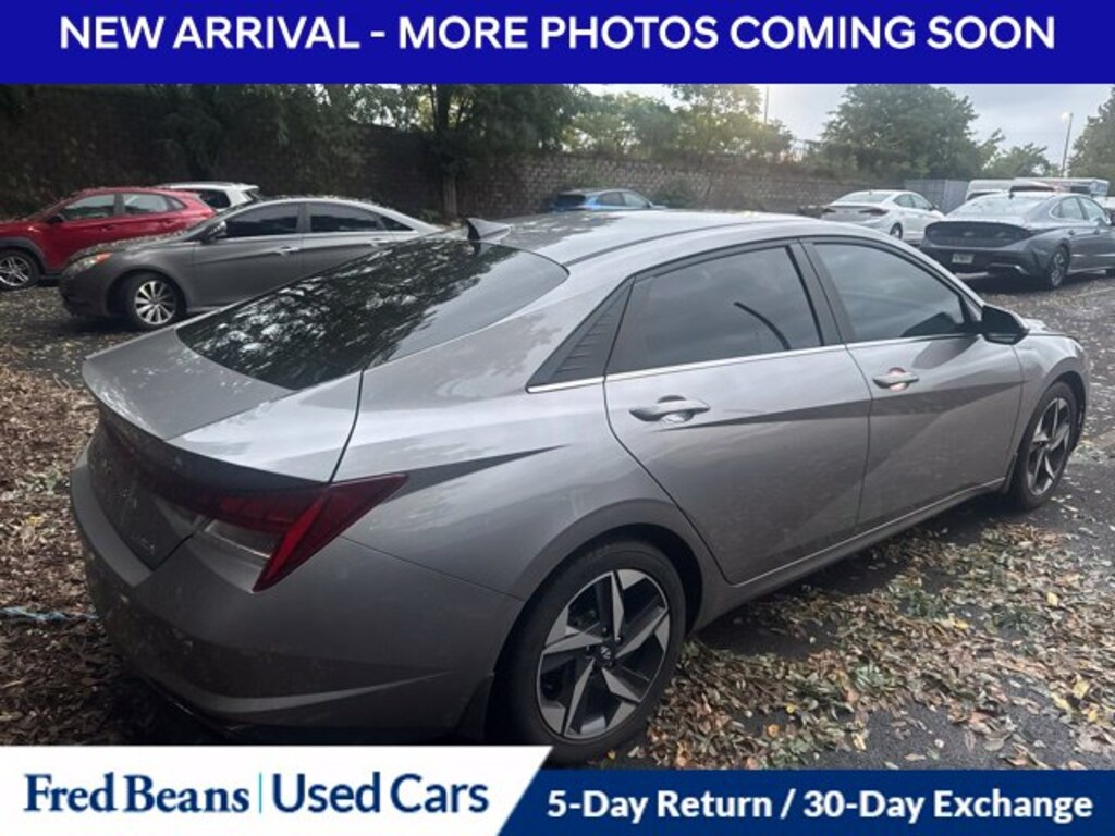 Used 2023 Hyundai Elantra Limited Sedan