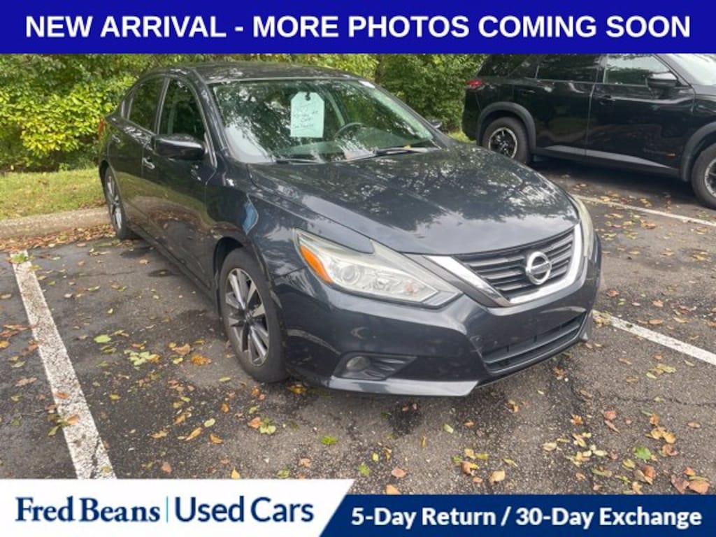 Used 2016 Nissan Altima 2.5 SV Sedan