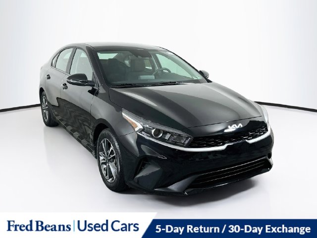 Used 2023 Kia Forte LXS Sedan