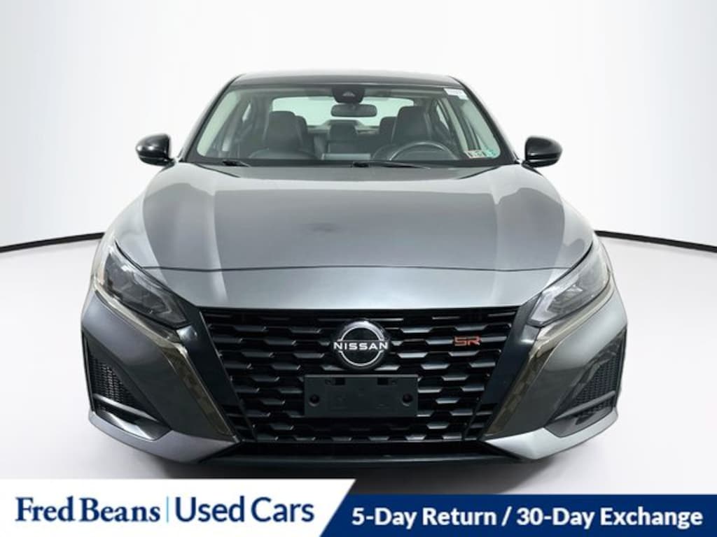 Used 2025 Nissan Altima 2.5 SR Sedan