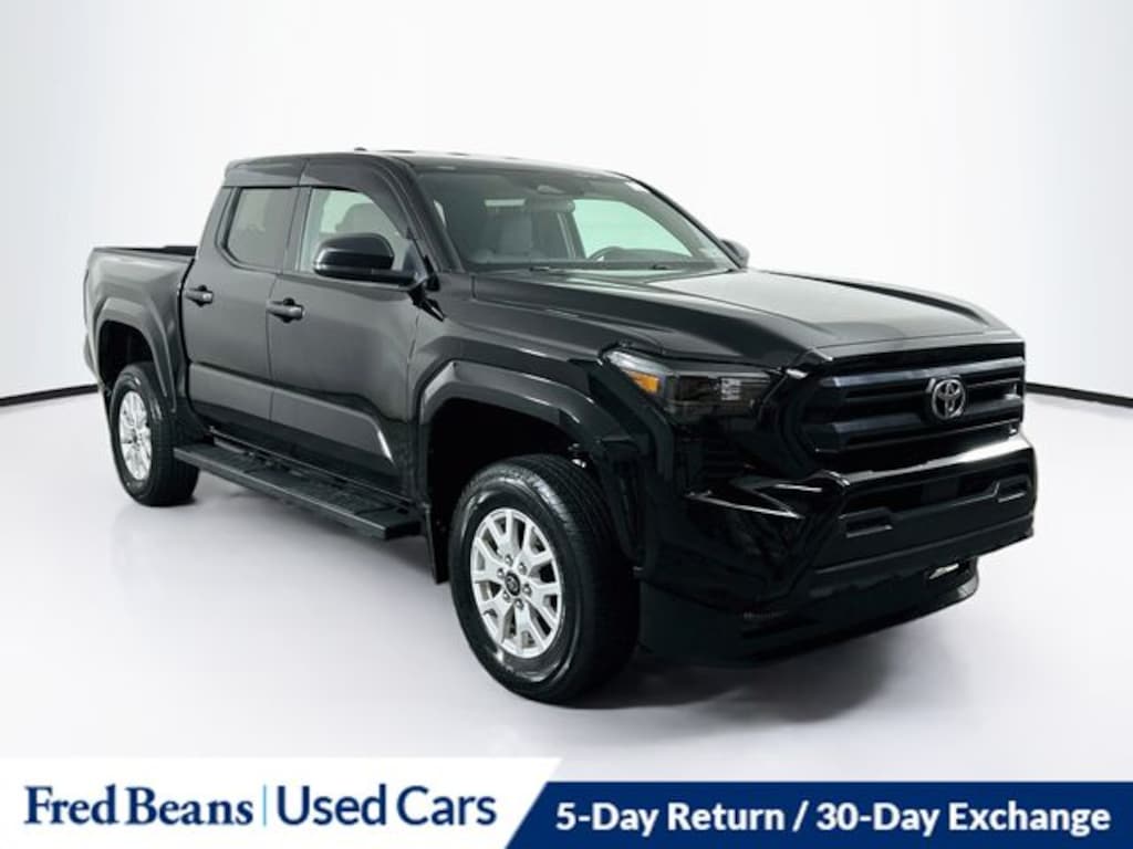 Used 2024 Toyota Tacoma SR Truck Double Cab