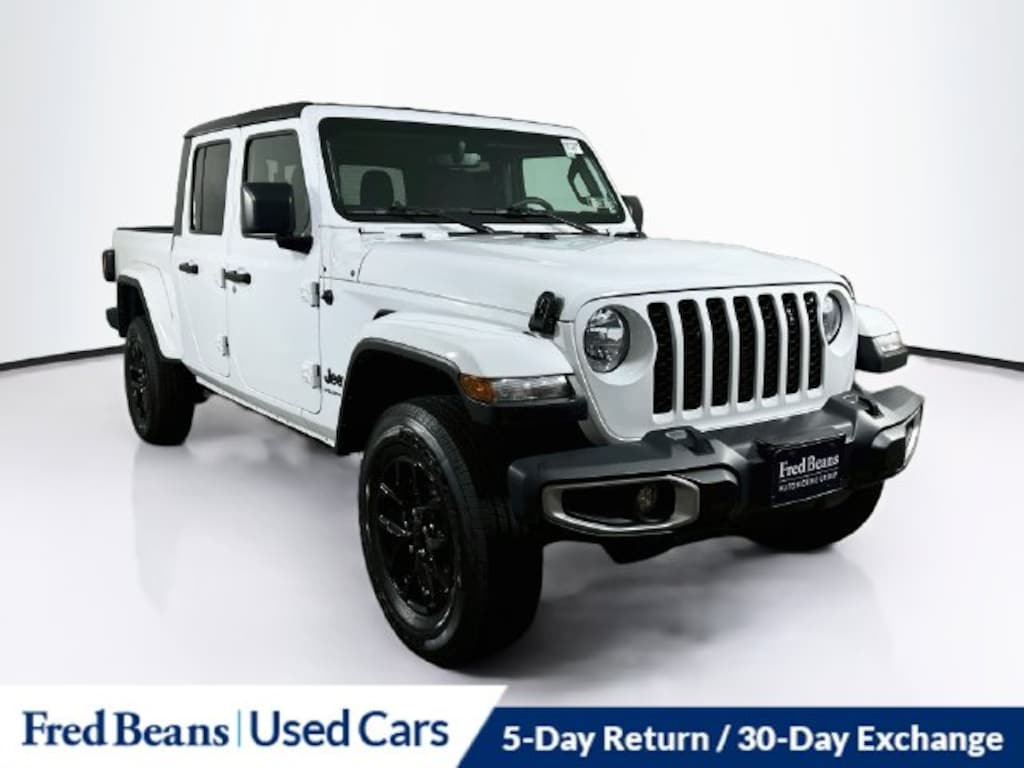 Used 2023 Jeep Gladiator Sport S Truck