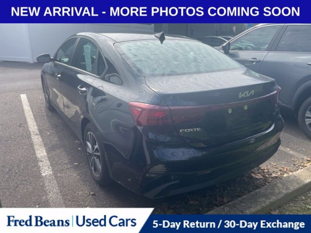 Used 2023 Kia Forte LXS Sedan