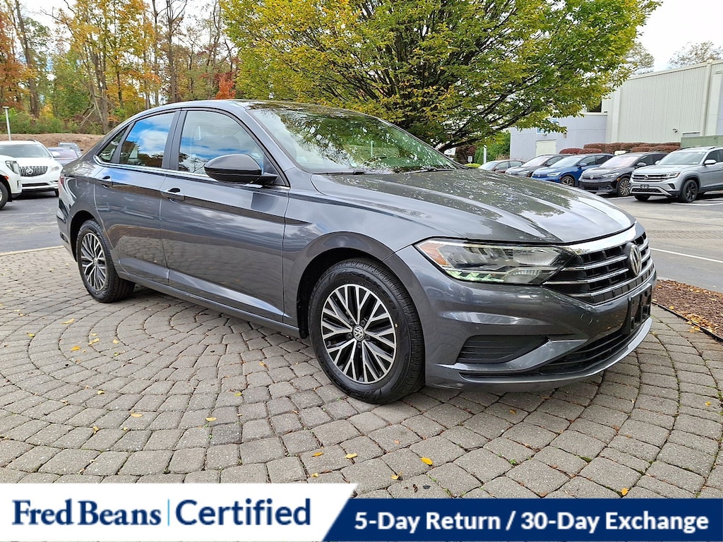 Certified 2019 Volkswagen Jetta 1.4T SE Sedan