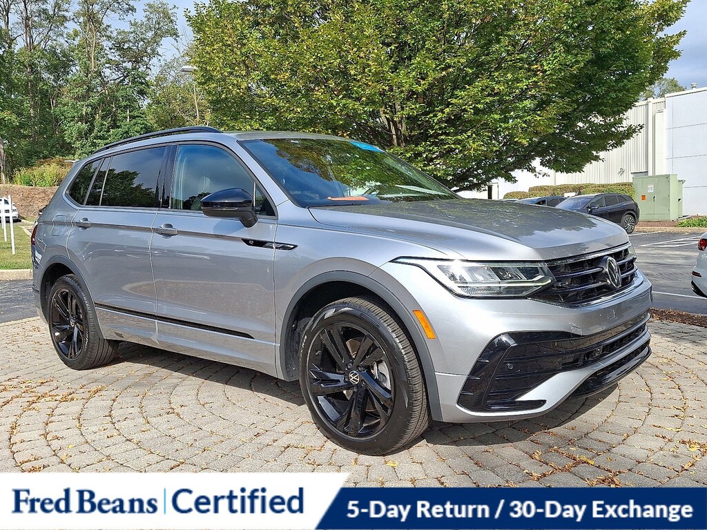 Certified 2023 Volkswagen Tiguan 2.0T SE R-Line Black SUV