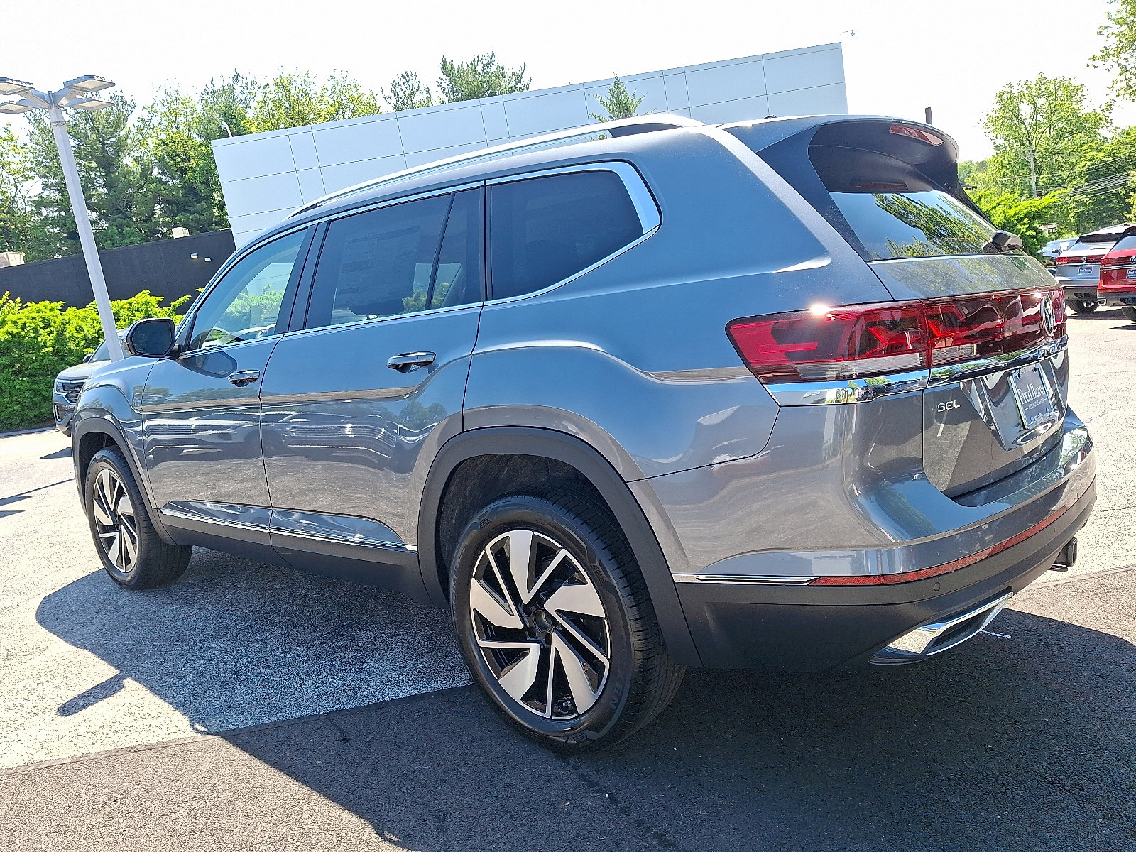 New 2025 Volkswagen Atlas 2.0T SEL SUV