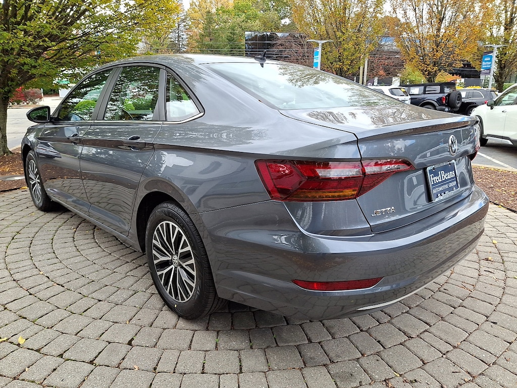 Certified 2019 Volkswagen Jetta 1.4T SE Sedan