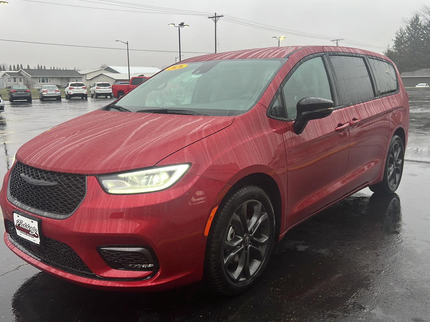 2026 Chrysler Pacifica Select - Photo 19