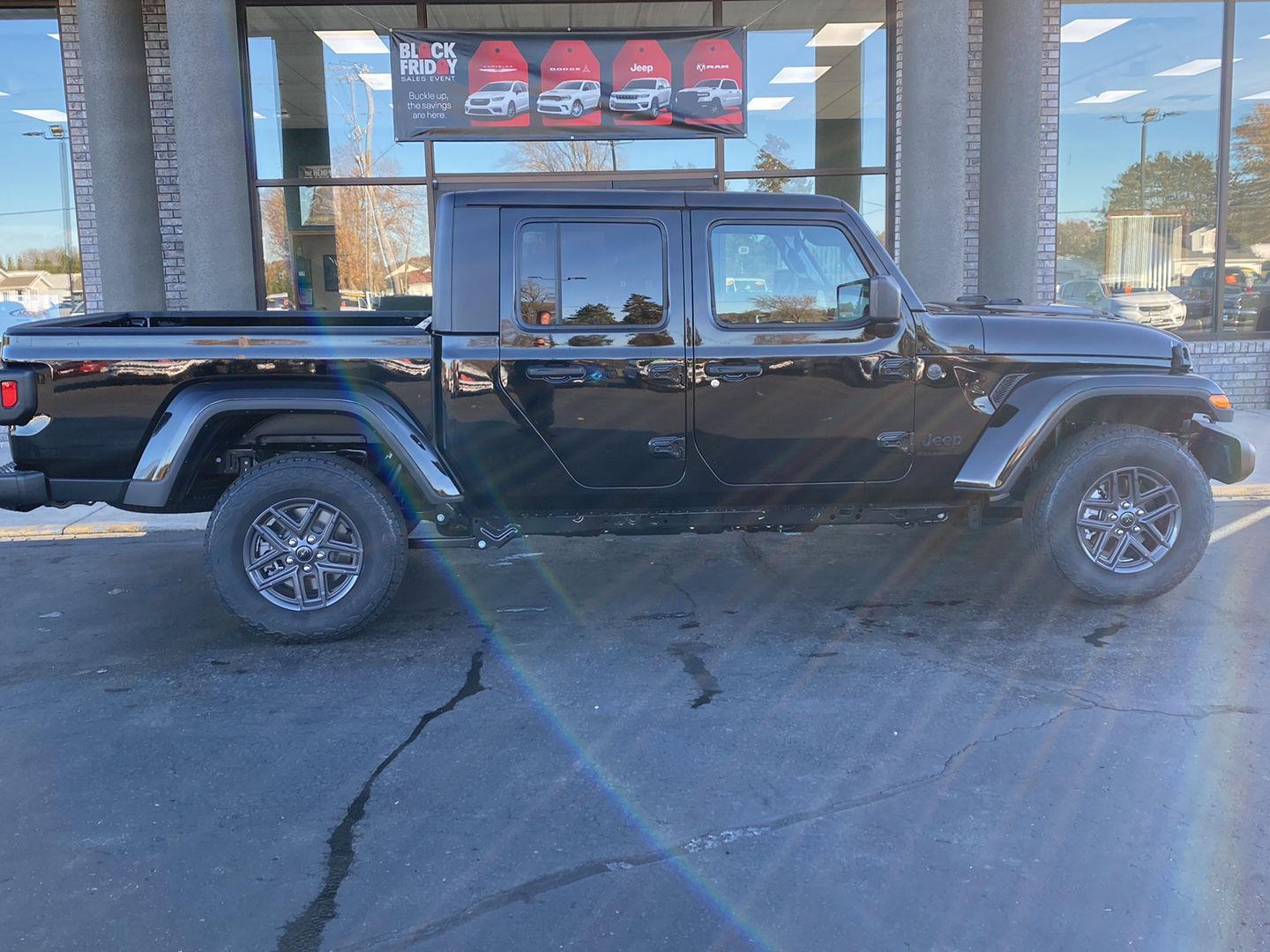 2026 Jeep Gladiator Sport S - Photo 18