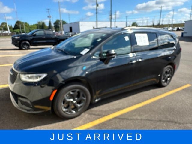 2021 Chrysler Pacifica Hybrid
