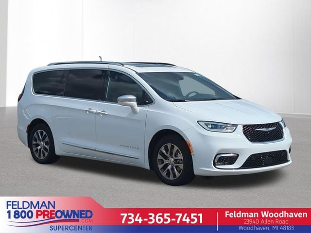2024 Chrysler Pacifica PHEV Pinnacle
