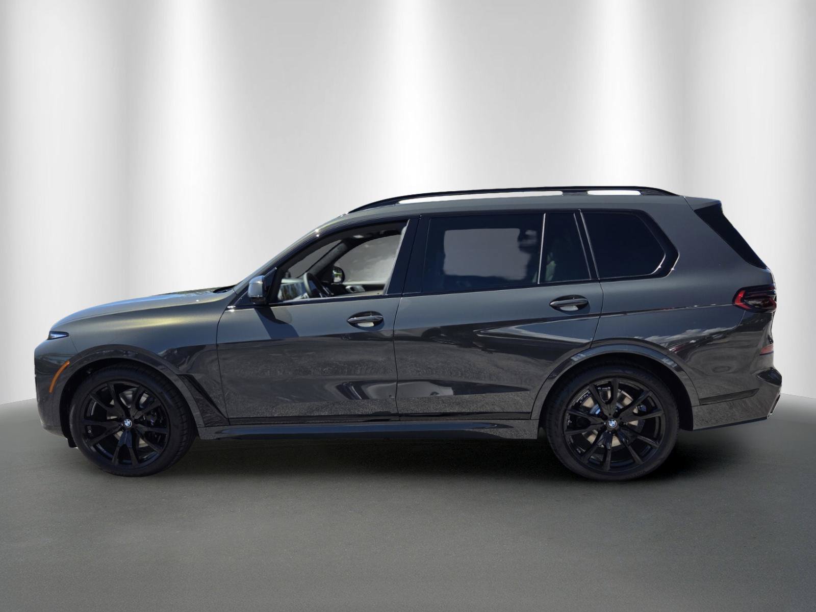 New 2027 BMW X7 xDrive40i SUV