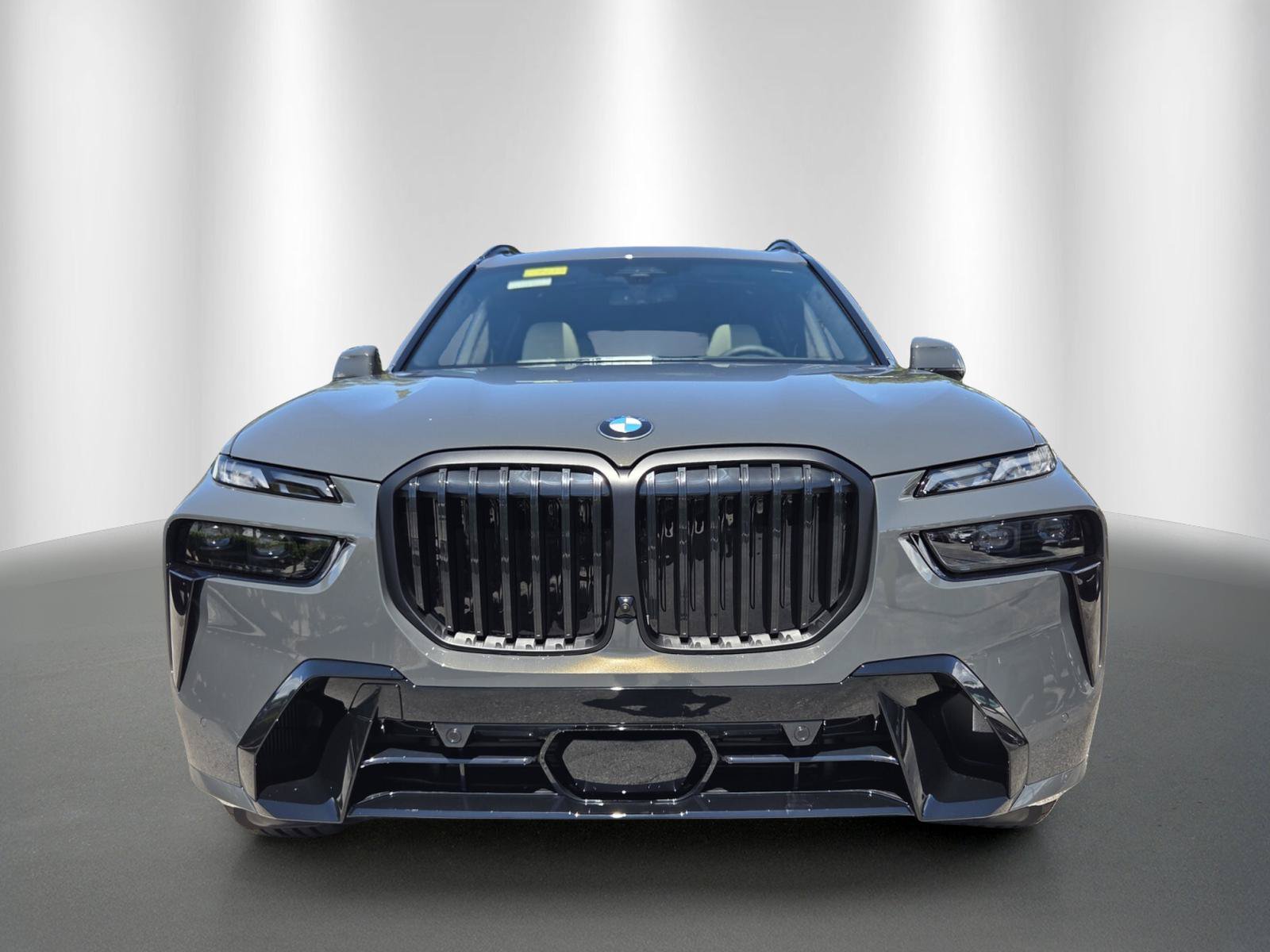 New 2027 BMW X7 xDrive40i SUV