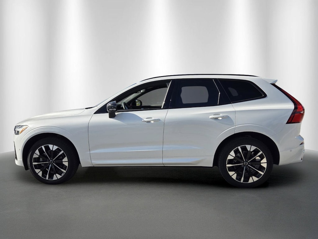 Used 2026 Volvo XC60 B5 Plus SUV