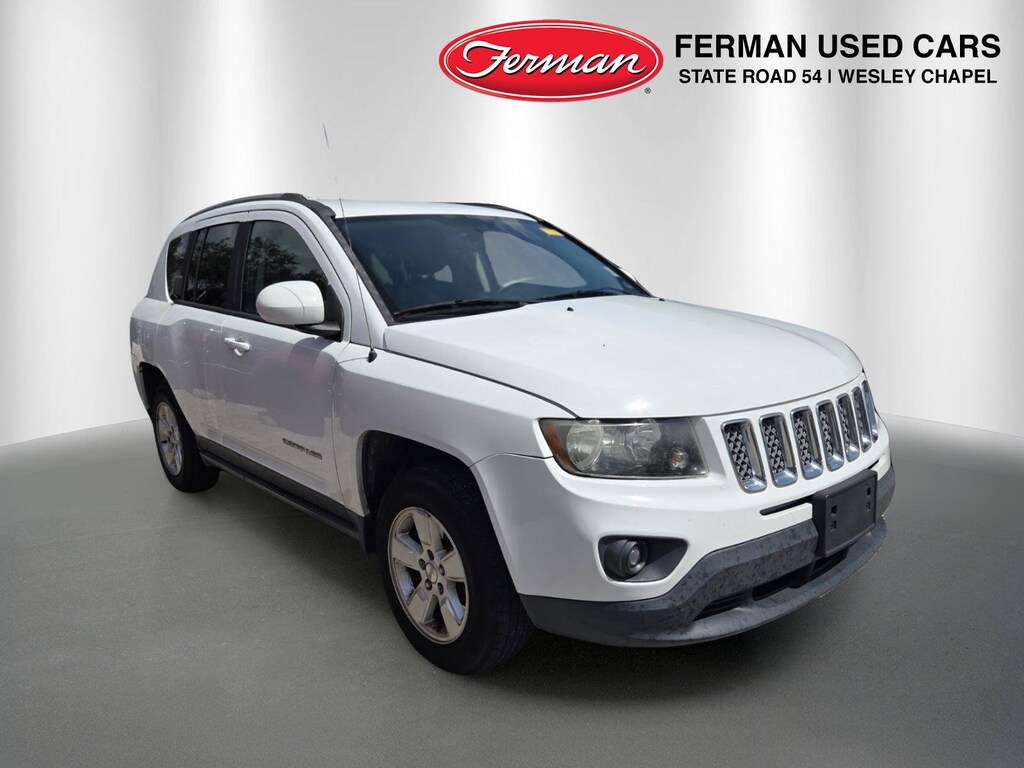 Used 2017 Jeep Compass Latitude FWD SUV
