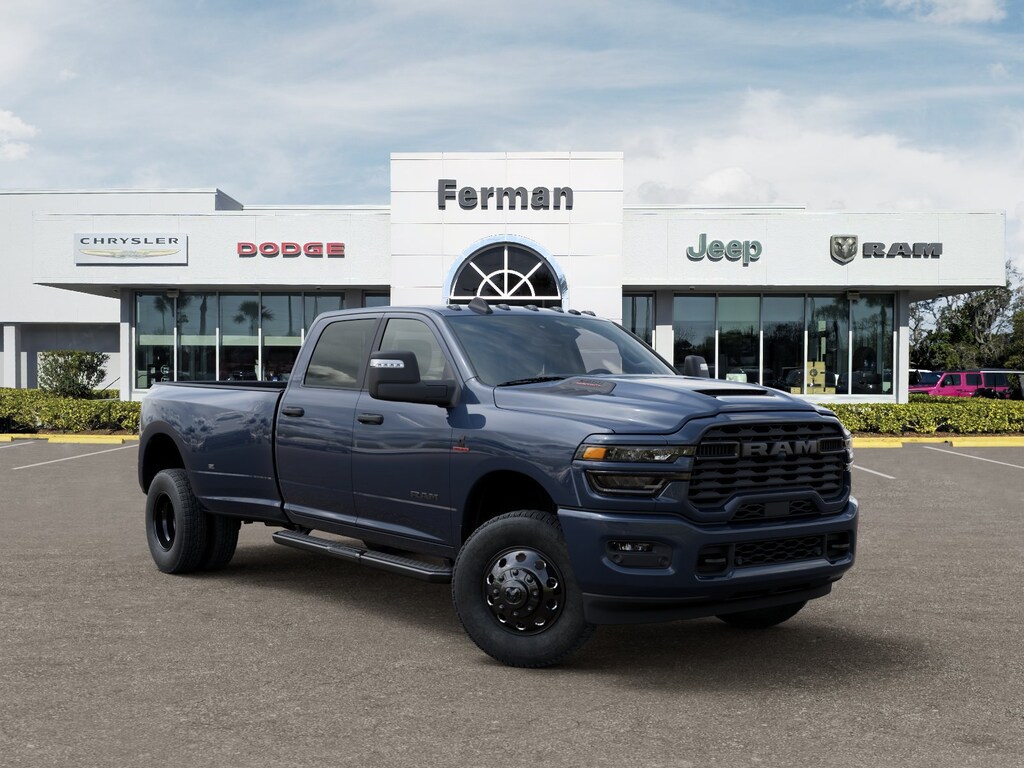 New 2027 Ram 3500 Big Horn Truck Crew Cab