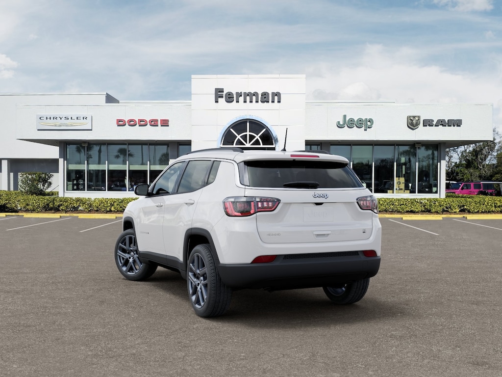 New 2026 Jeep Compass Latitude SUV