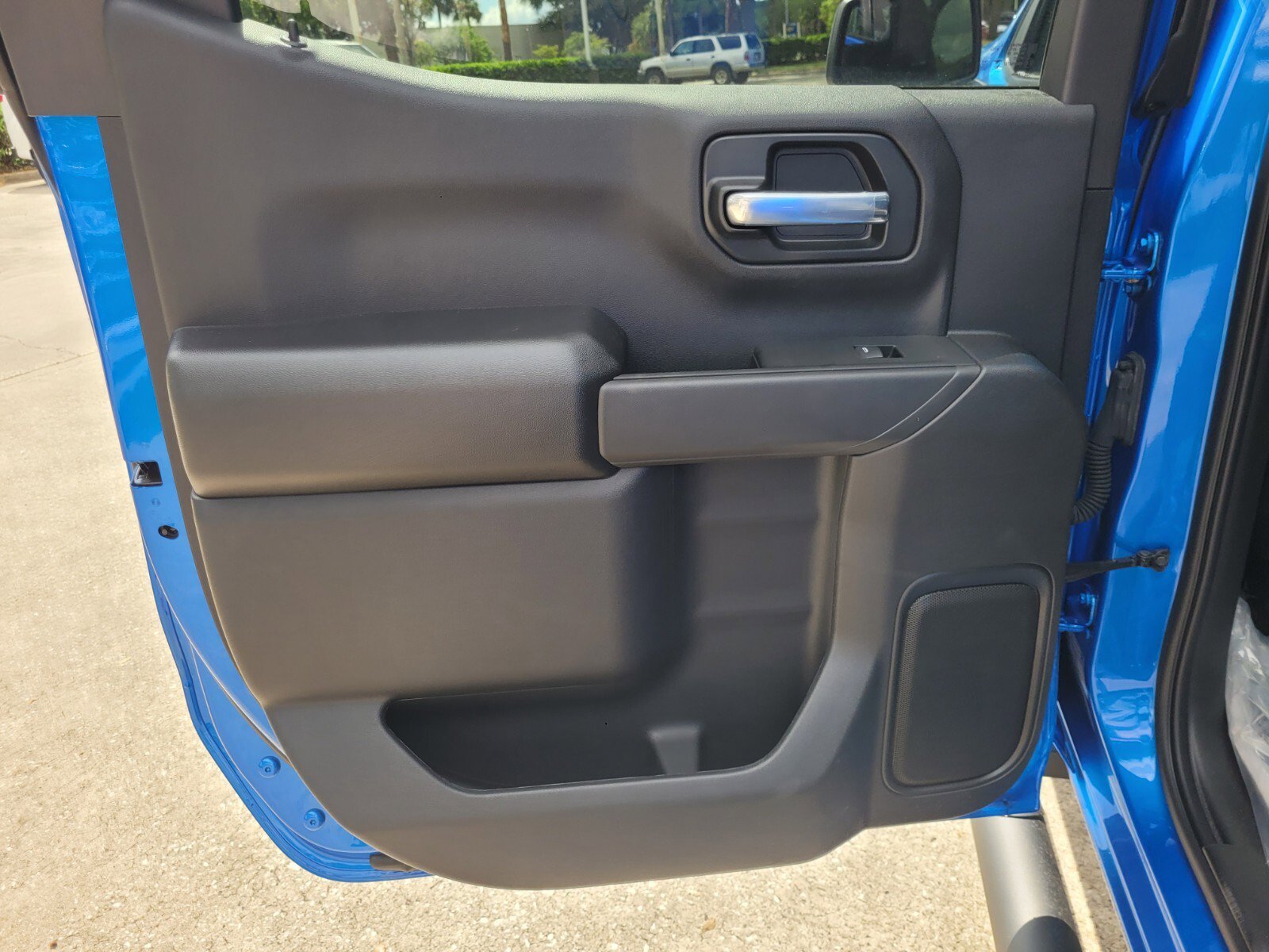 2025 Chevrolet Silverado 1500 Custom - Photo 23