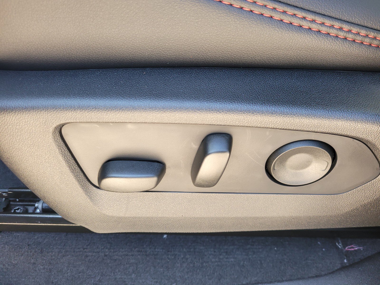2026 Chevrolet Colorado Z71 - Photo 23