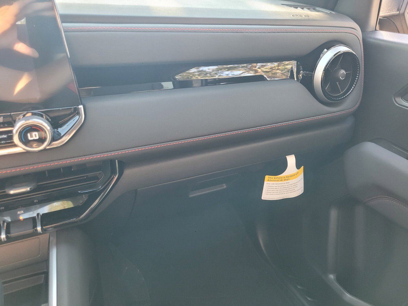 2026 Chevrolet Colorado Z71 - Photo 27