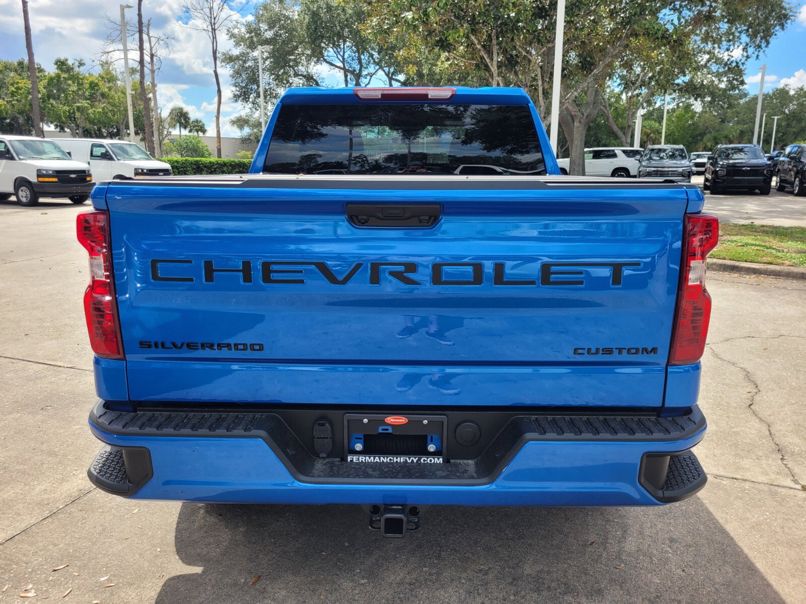 2025 Chevrolet Silverado 1500 Custom - Photo 7