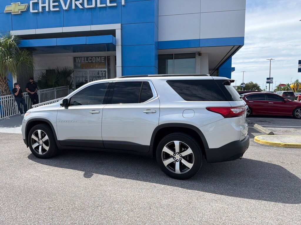 Used 2021 Chevrolet Traverse LT Leather SUV