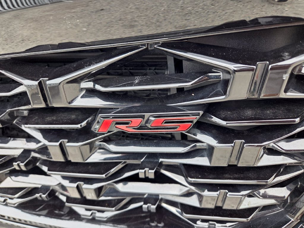 Used 2024 Chevrolet Traverse RS SUV