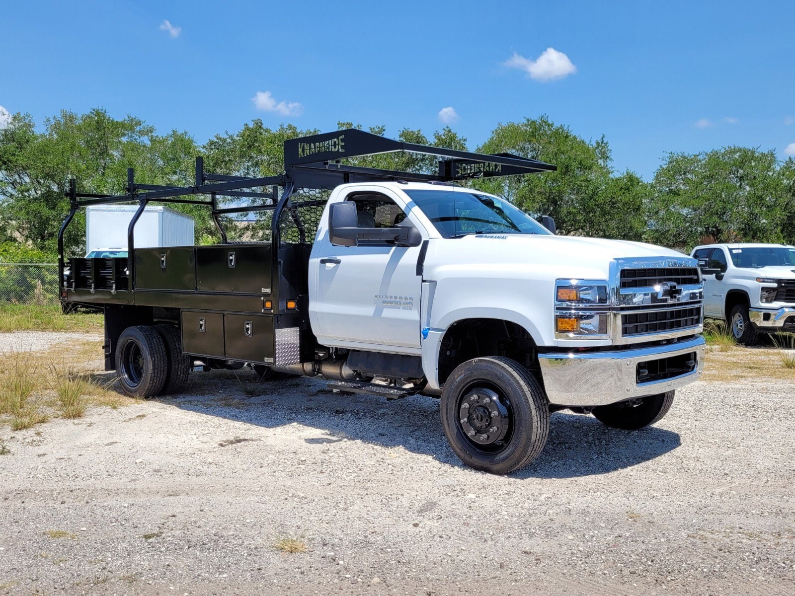 2024 Chevrolet Silverado 4500 Medium Duty Chassis Cab