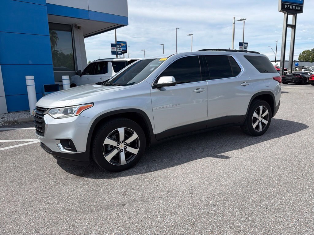 Used 2021 Chevrolet Traverse LT Leather SUV