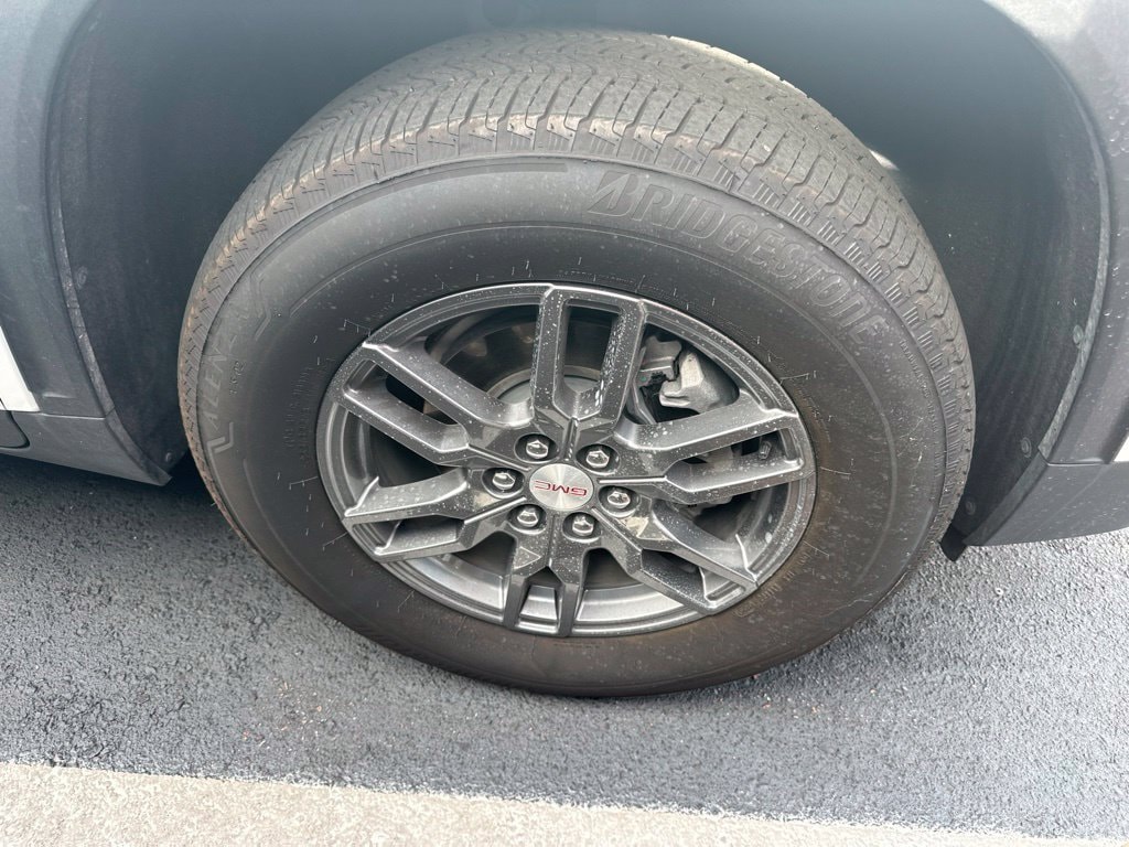 Certified 2025 GMC Acadia Elevation SUV
