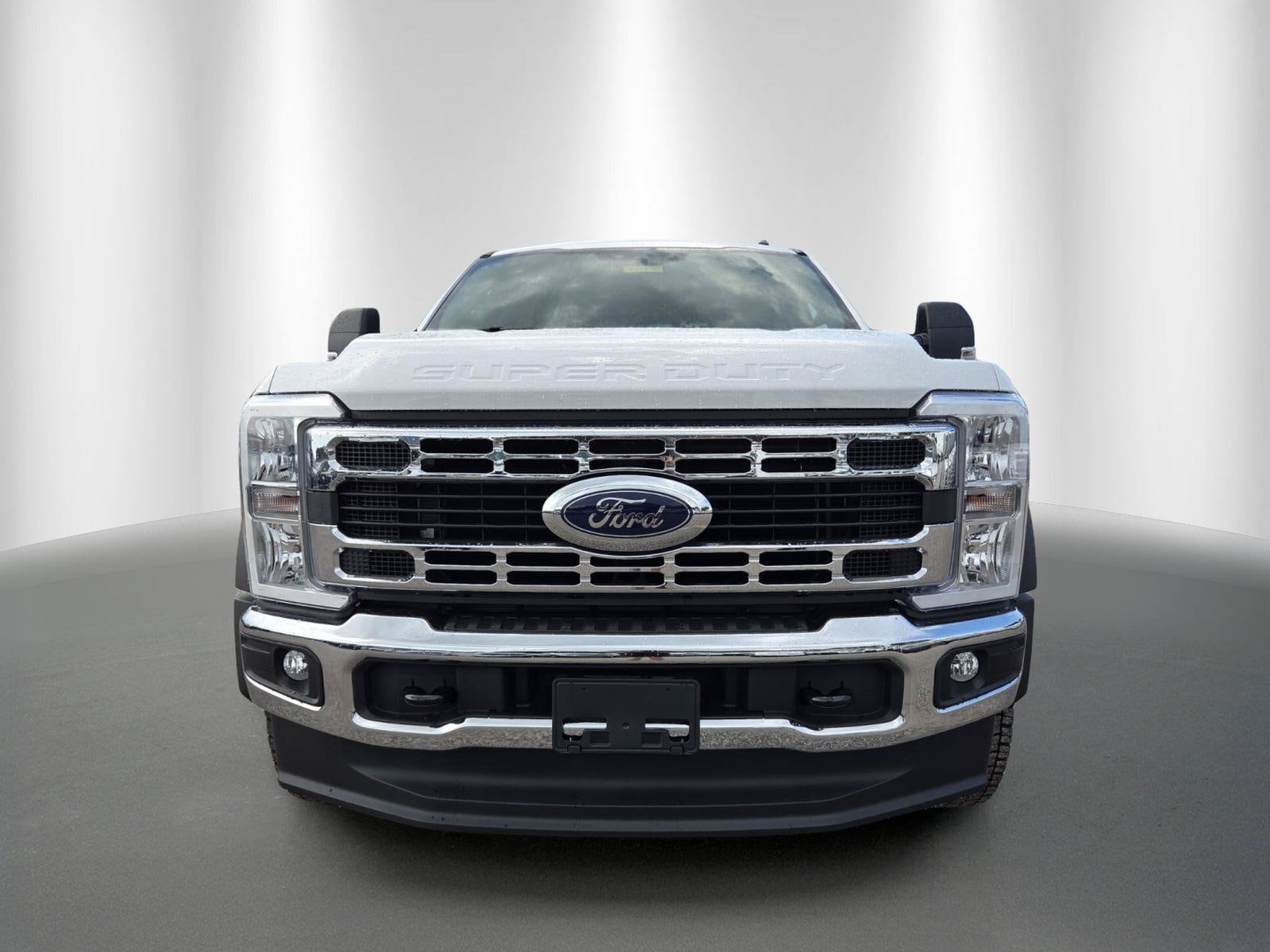 New 2026 Ford F-450SD XL Chassis