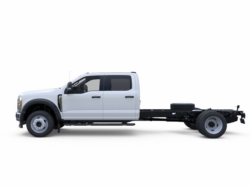 New 2026 Ford F-450 Chassis XL Truck Crew Cab