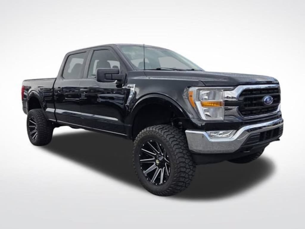 Used 2022 Ford F-150 XLT Truck SuperCrew Cab