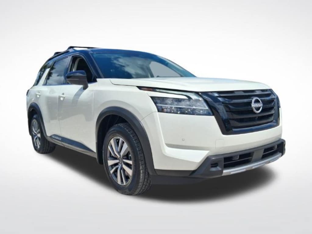 Certified 2024 Nissan Pathfinder SL SUV