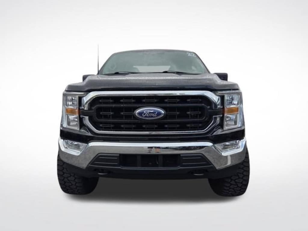 Used 2022 Ford F-150 XLT Truck SuperCrew Cab