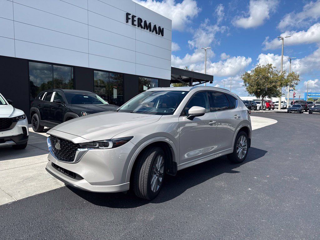 2024 Mazda CX-5 S Premium package