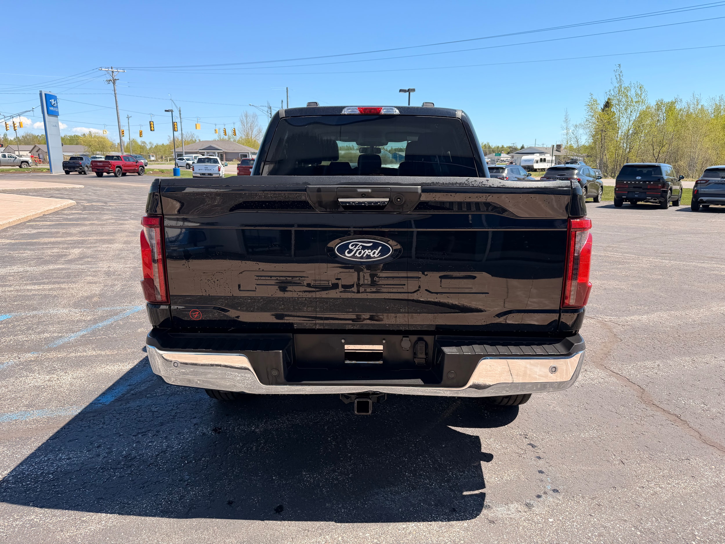 2024 Ford F-150 XLT - Photo 6