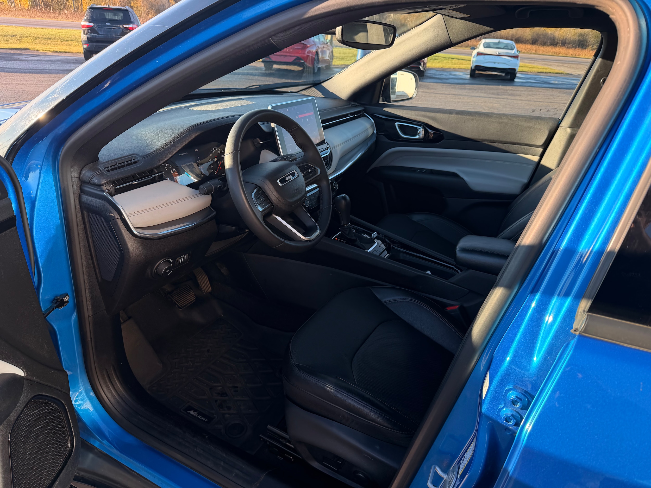 2023 Jeep Compass Limited - Photo 9