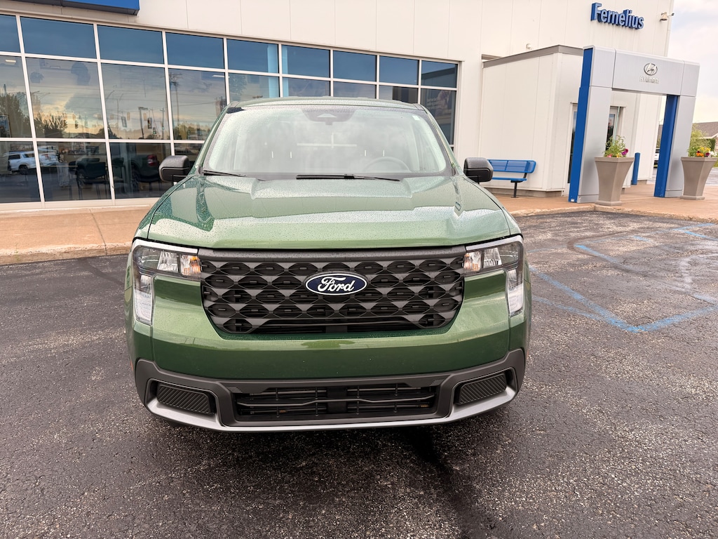 Used 2025 Ford Maverick XLT Truck SuperCrew