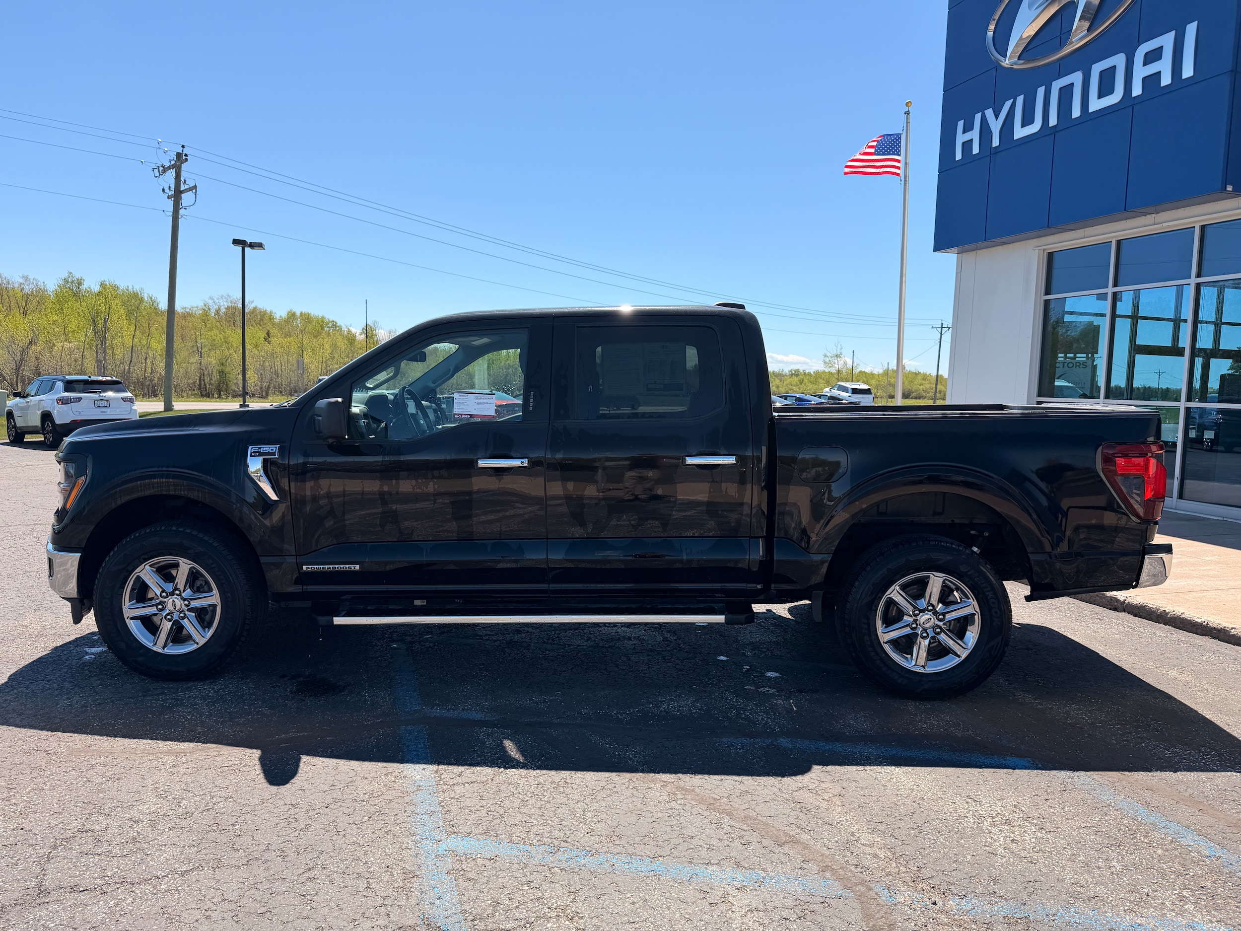 2024 Ford F-150 XLT - Photo 8