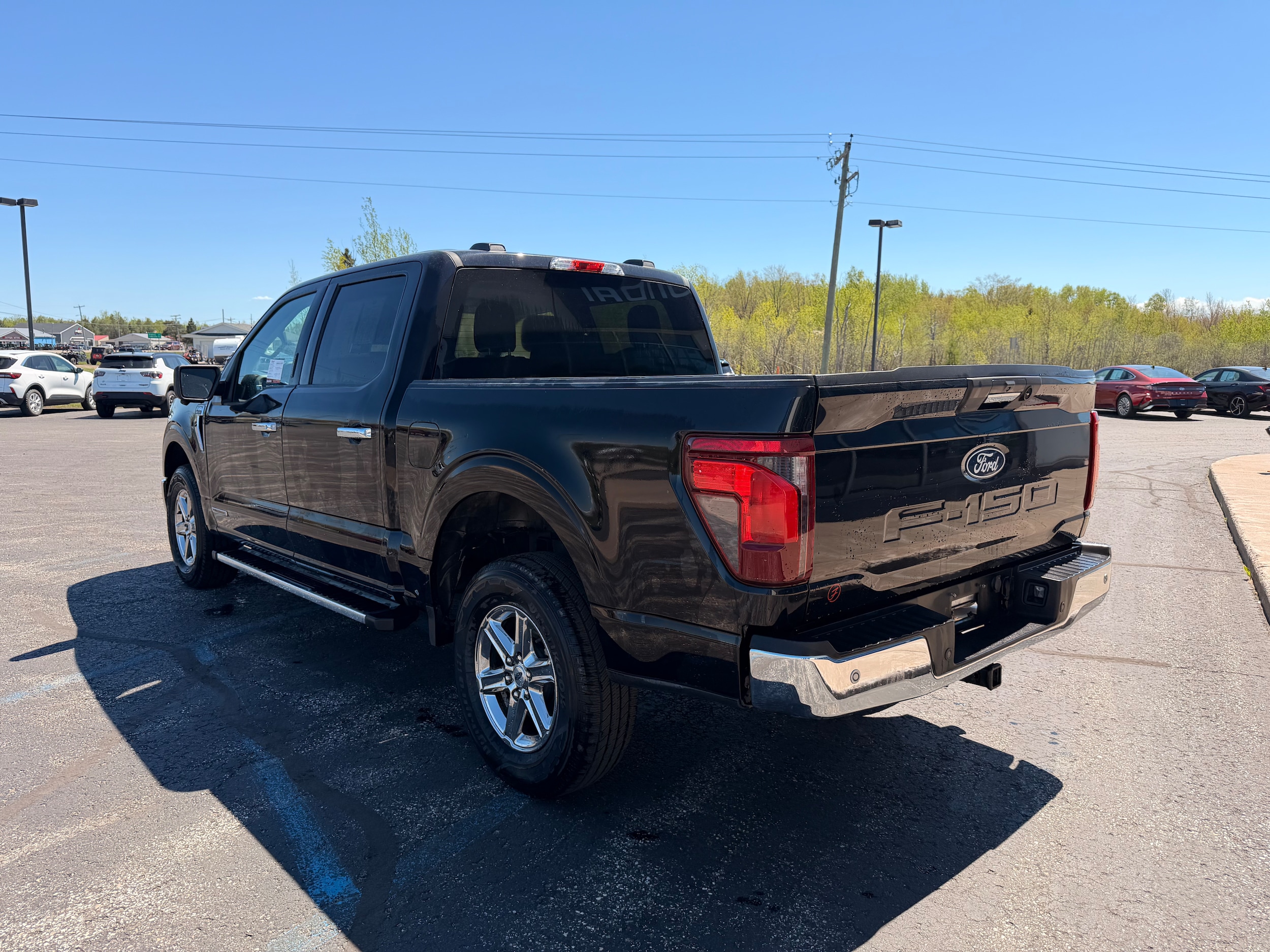 2024 Ford F-150 XLT - Photo 7