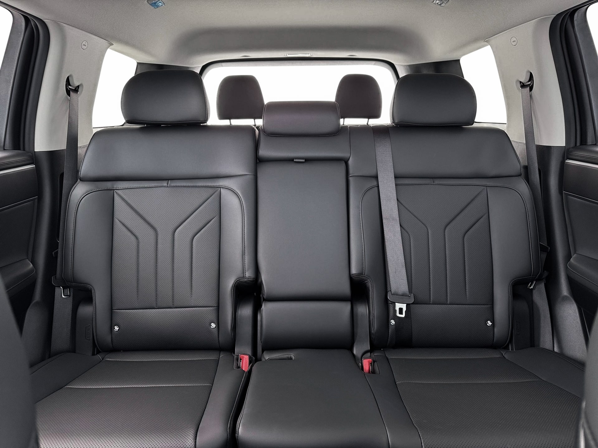 2026 Hyundai Santa Fe SEL - Photo 16
