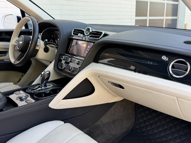 2023 Bentley Bentayga EWB Sport Utility