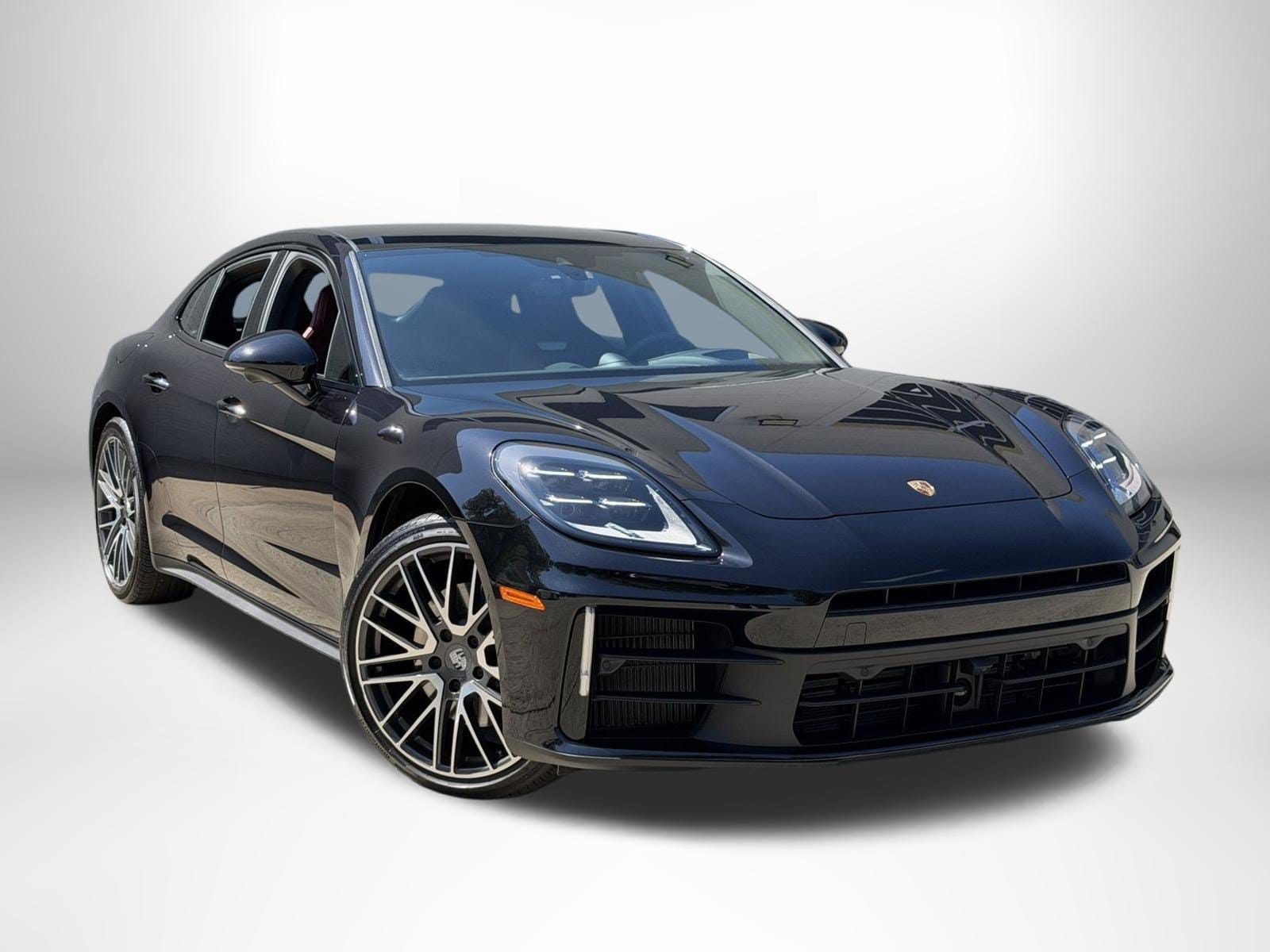 2024 Porsche Panamera 4
