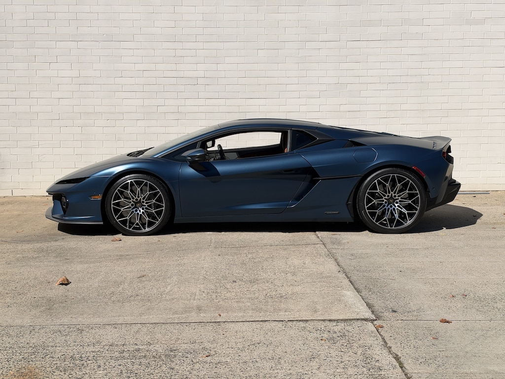 Used 2026 Lamborghini Temerario 2dr Car