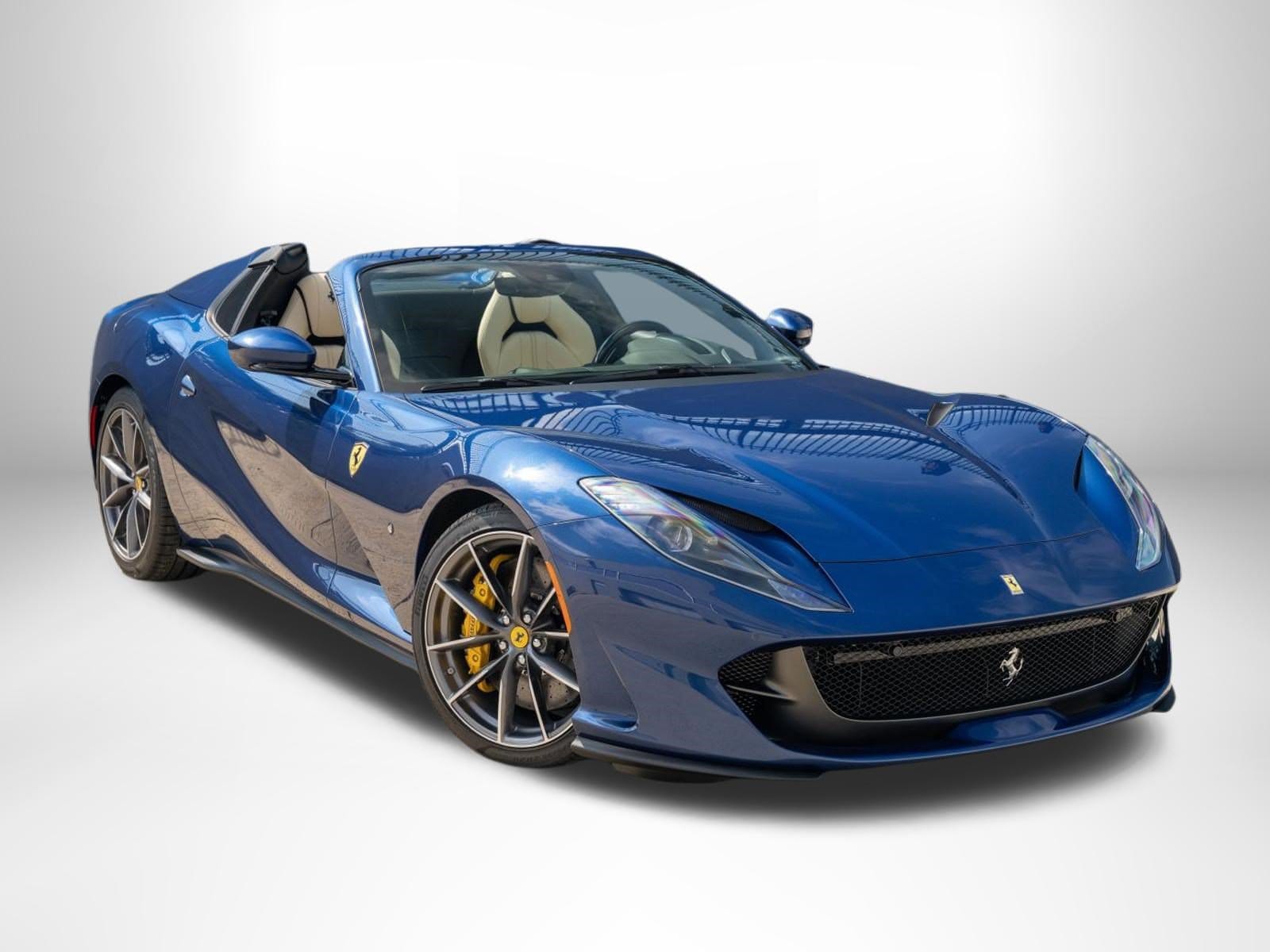 2021 Ferrari 812 GTS