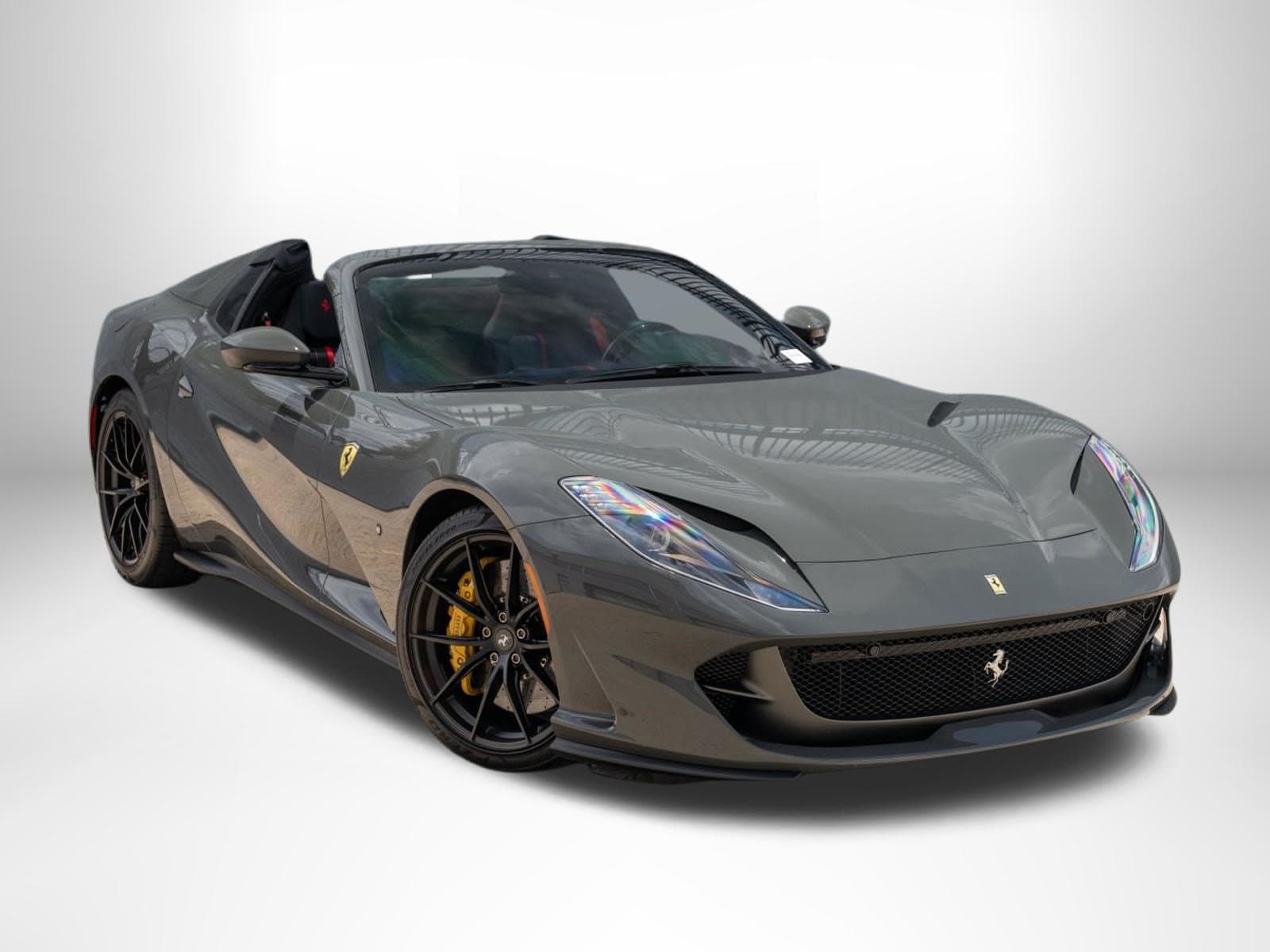 2021 Ferrari 812 GTS