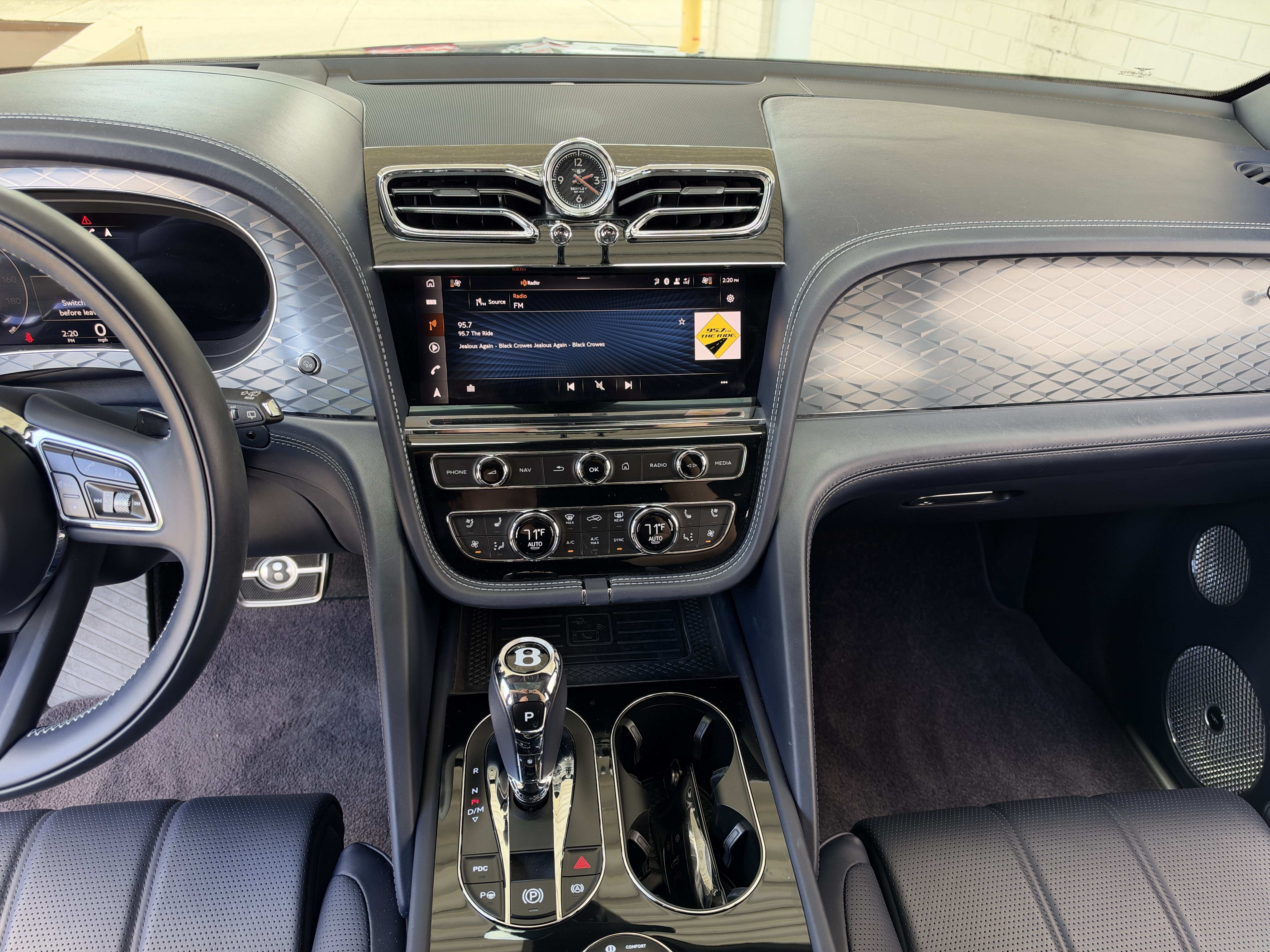 Certified 2021 Bentley Bentayga V8 Sport Utility